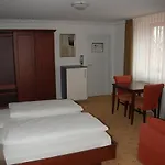 Gasthuis Kegel Tanz Palast 3*