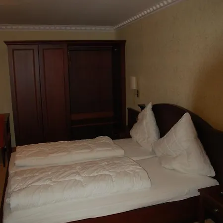 Kegel Tanz Palast Konukevi