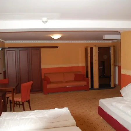 Konukevi Kegel Tanz Palast