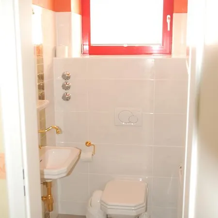 Kegel Tanz Palast 3*