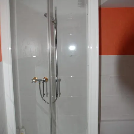 Kegel Tanz Palast Konukevi 3*