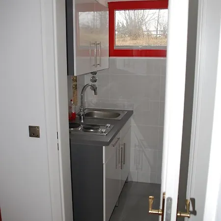 Konukevi Kegel Tanz Palast 3*