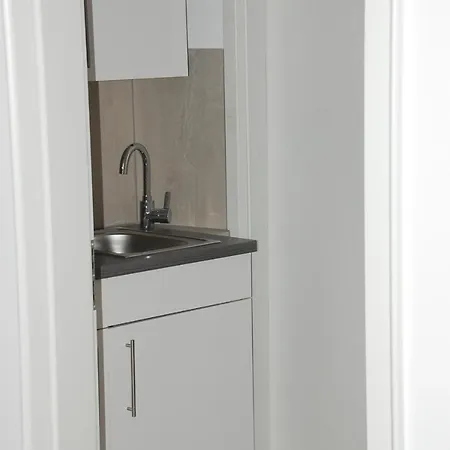 Kegel Tanz Palast Konukevi