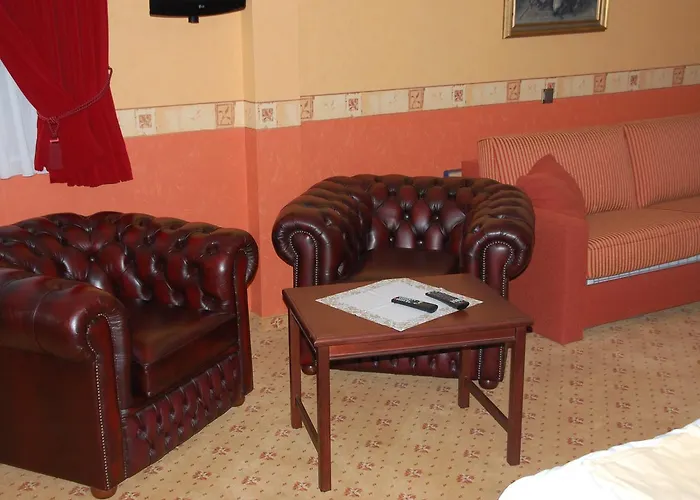 Kegel Tanz Palast Pensjonat 3*