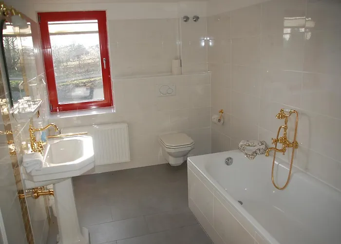 Kegel Tanz Palast 3*