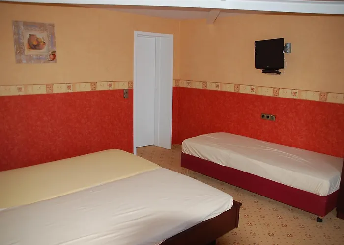 招待所 Kegel Tanz Palast