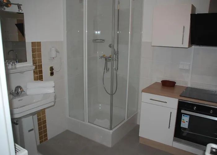 Kegel Tanz Palast Pensjonat 3*